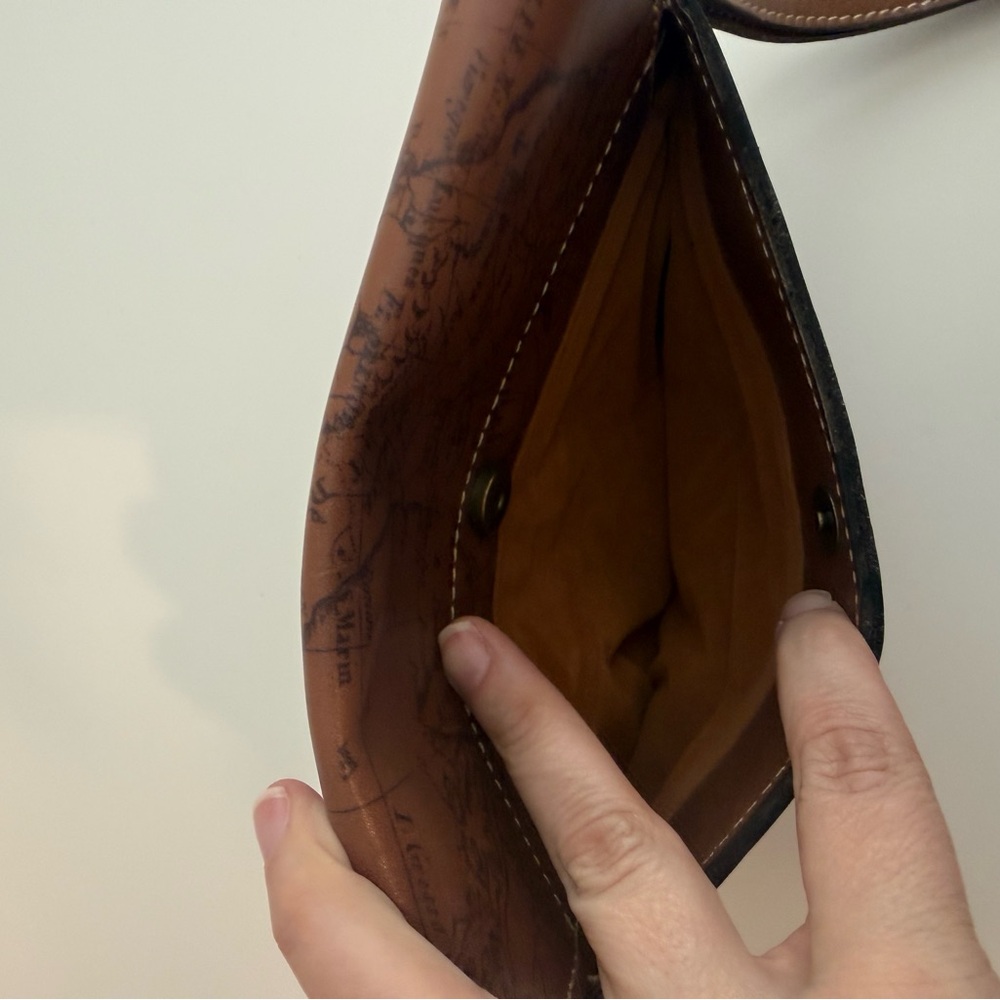Patricia Nash Brown Leather Wristlet Clutch - Picture 3 of 4